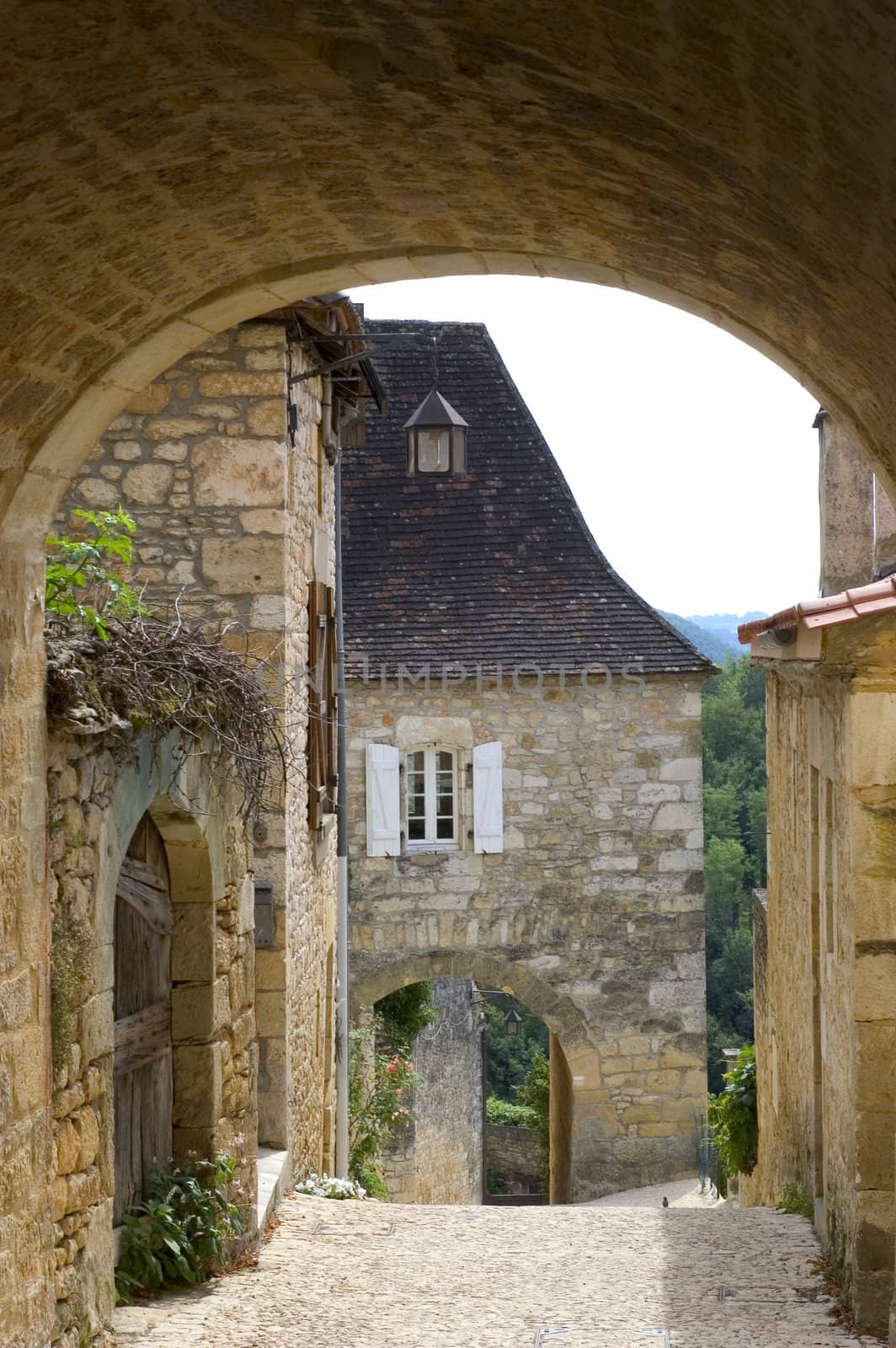 Castelnaud, the village and its castle. French village in the Perigord region where the war took place 100 years