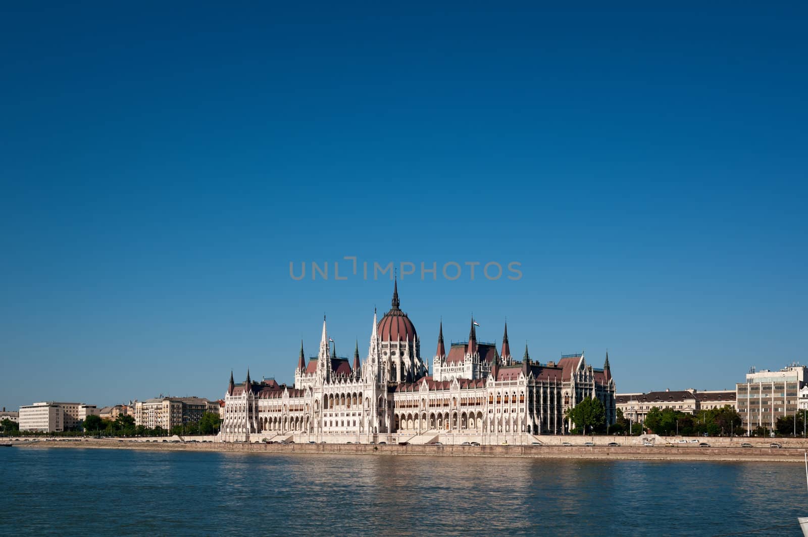 Hungarian Parliament by fazon1