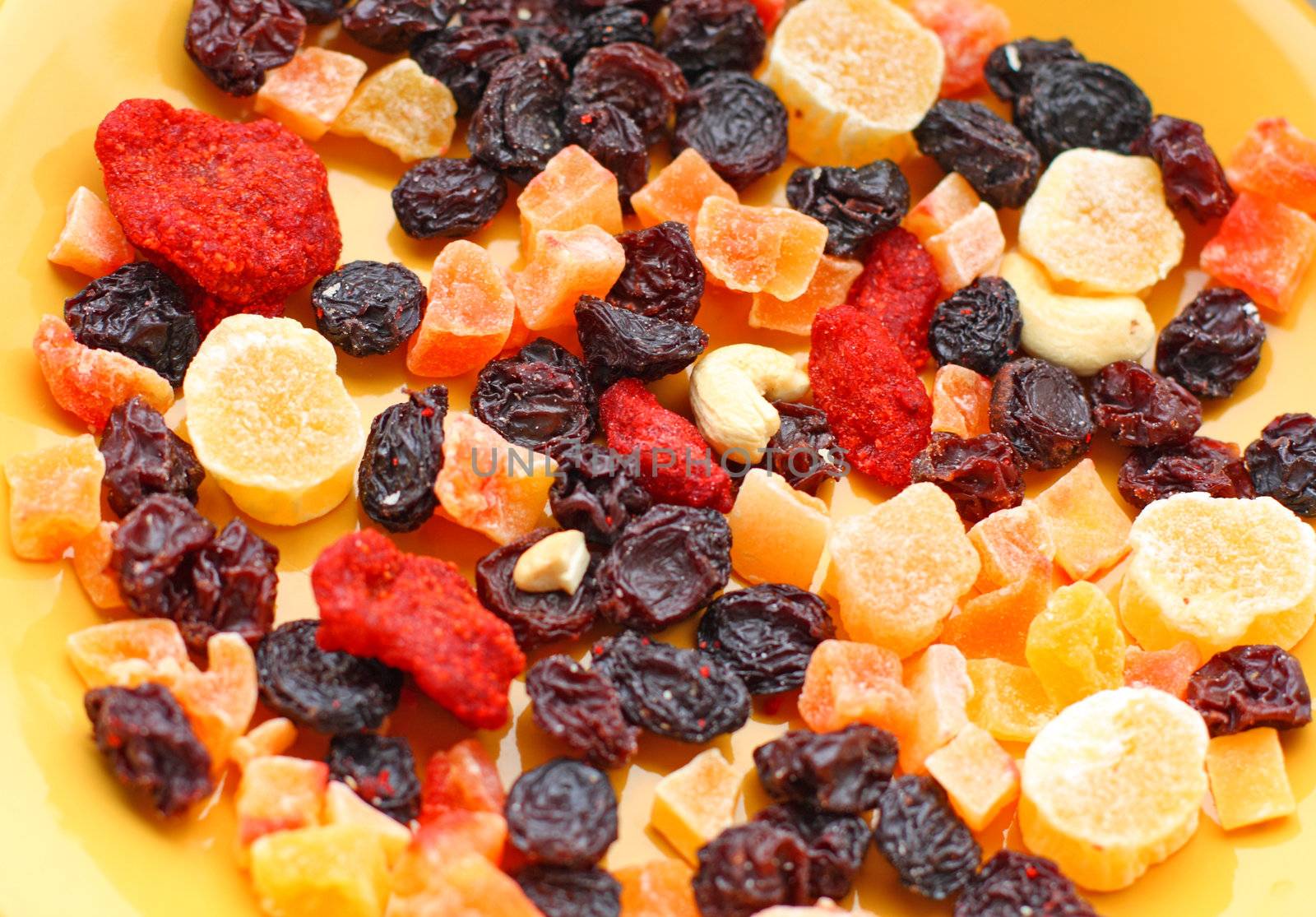 Dried fruits by Lessadar
