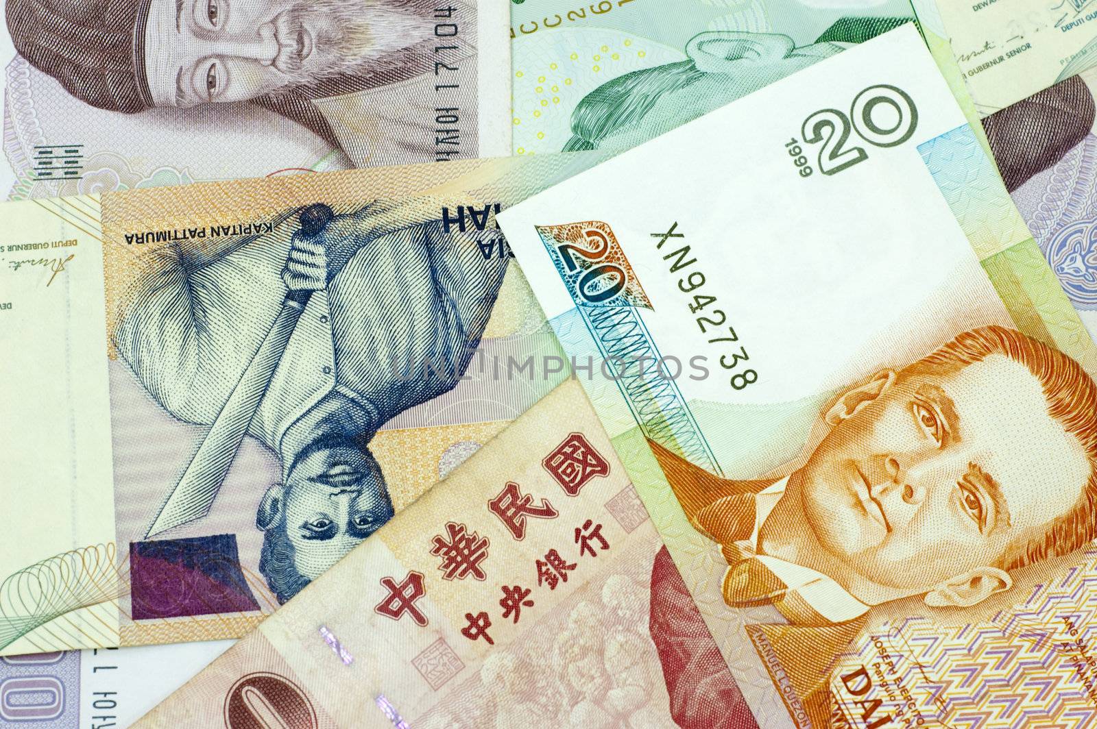 Banknotes of Asian countries. by szefei