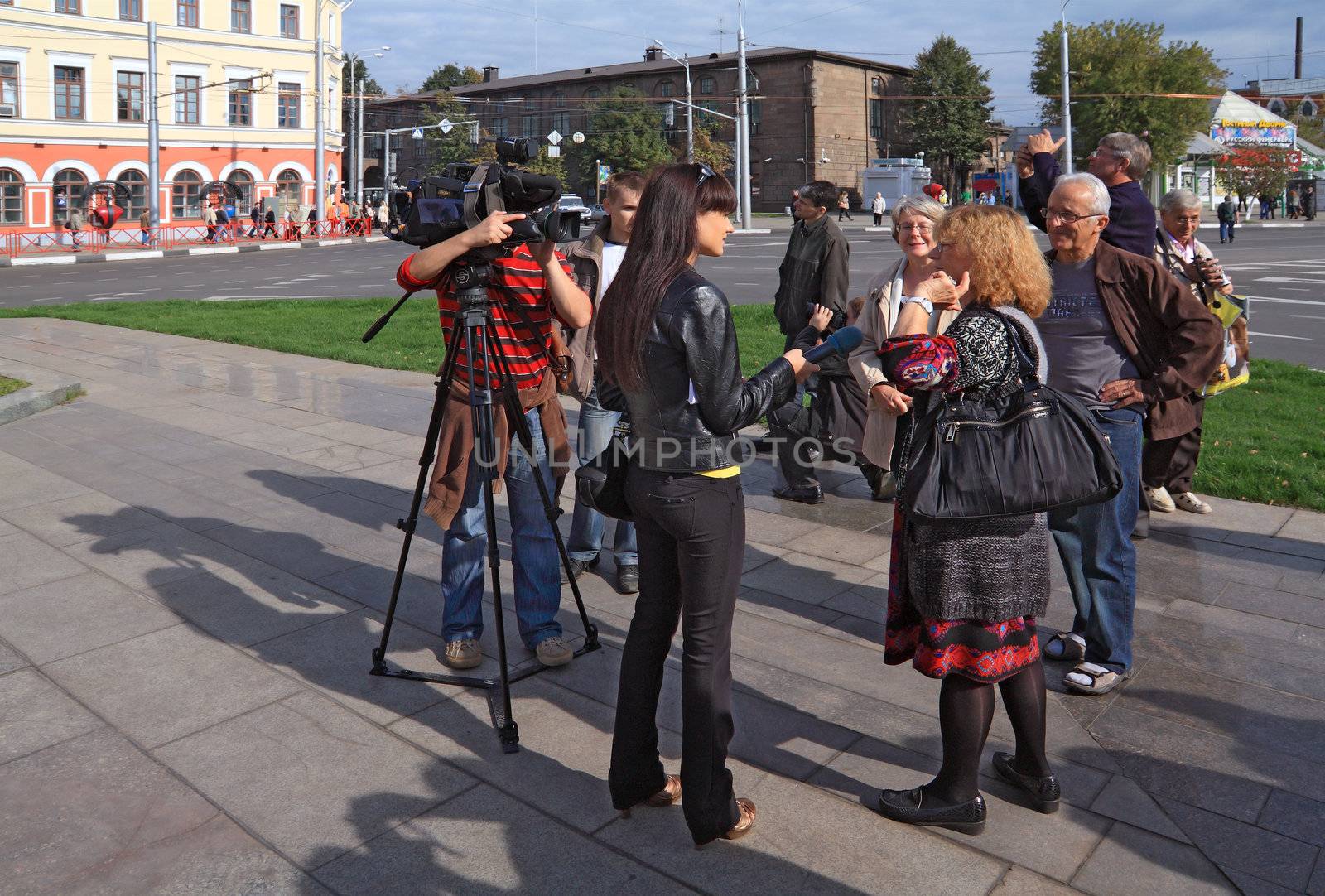 YAROSLAVL, RUSSIA - 11 SEPTEMBER: celebration of the millennium YAroslavl, Russia, September 11, 2010. The Interview on town street.