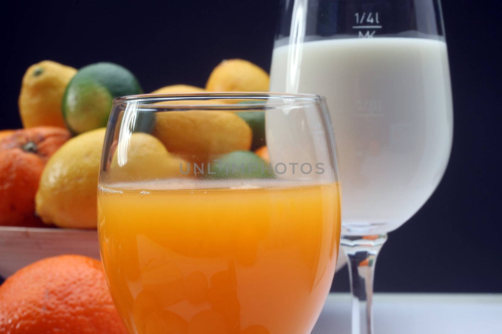 Breakfast, juice, milk