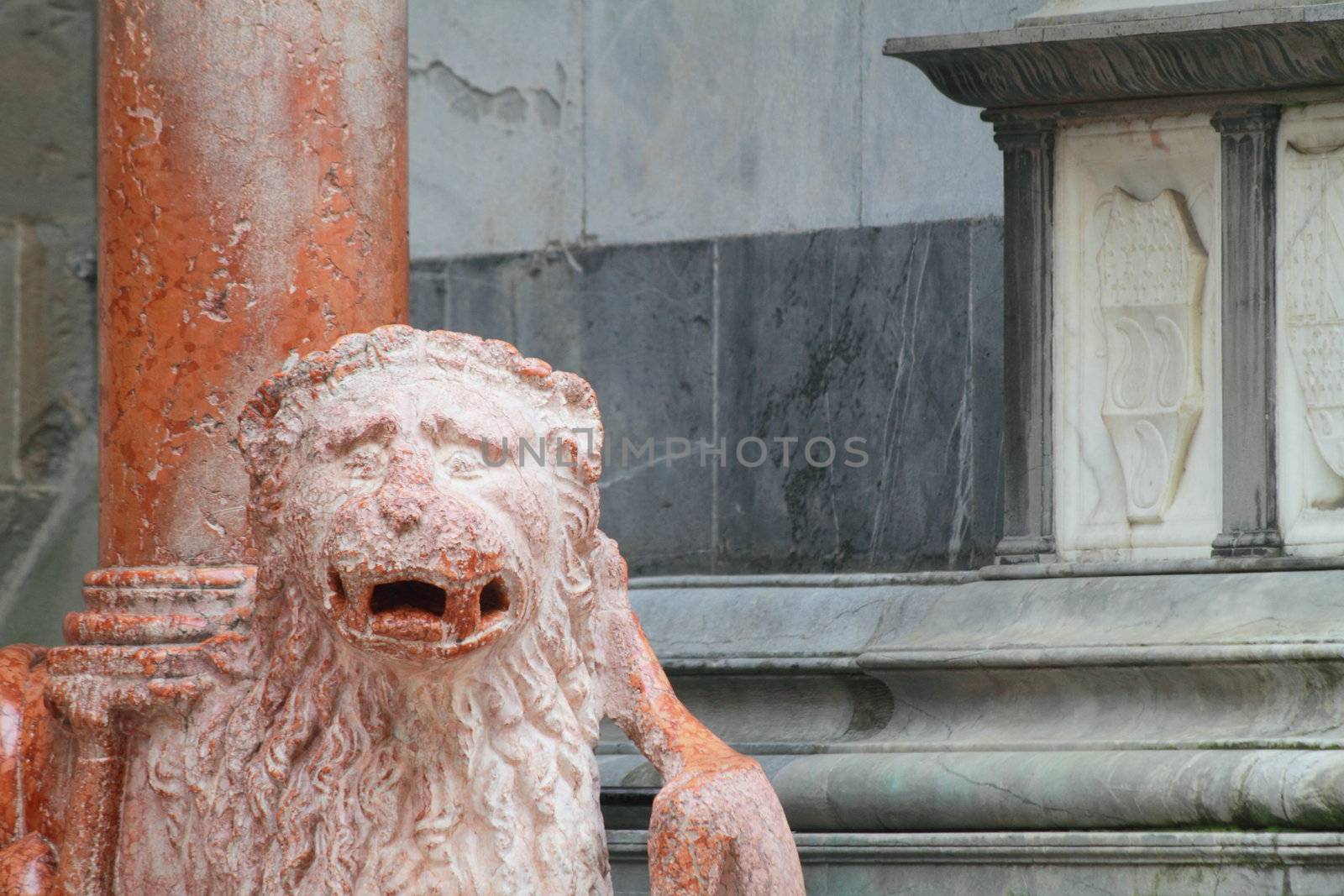 Sculpture at the enter of the Dome (Bergamo - Italy)