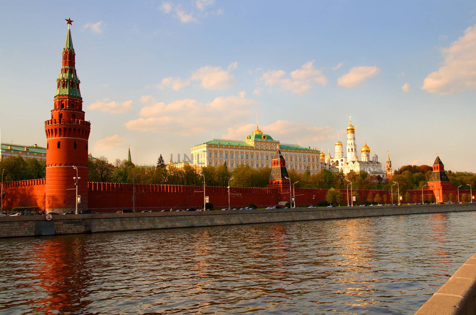 view from Moscow-river on kremlin by Mikko