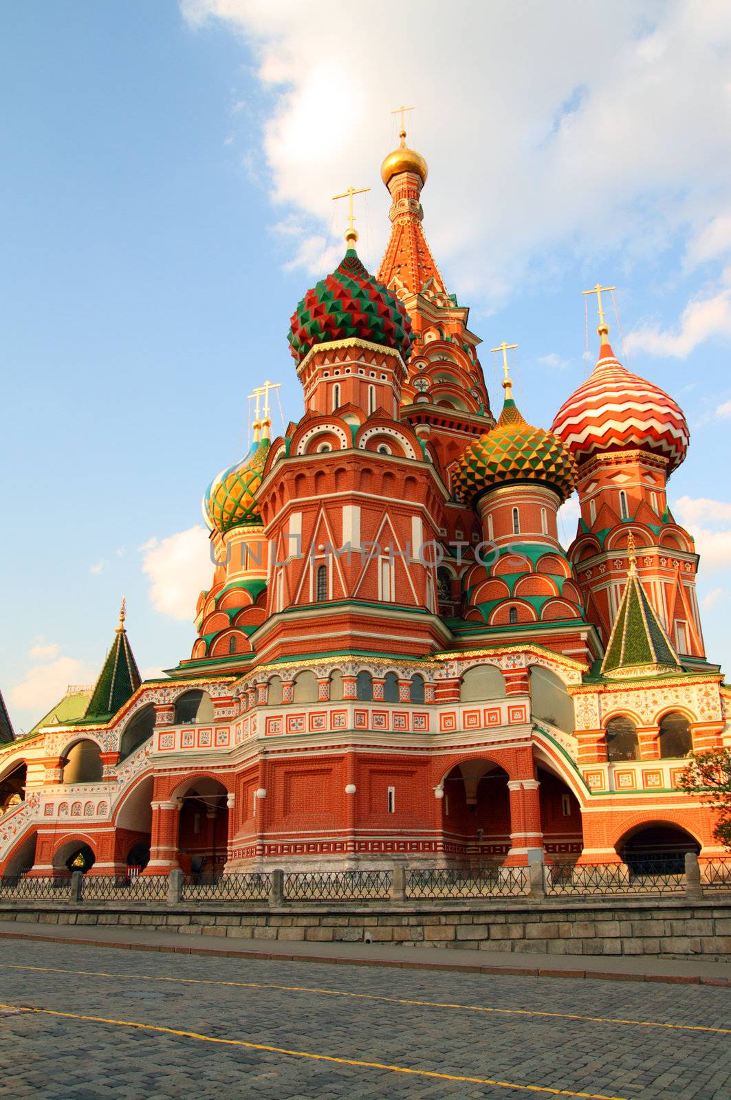 Vasiliy Blazhenniy church on red square in Moscow