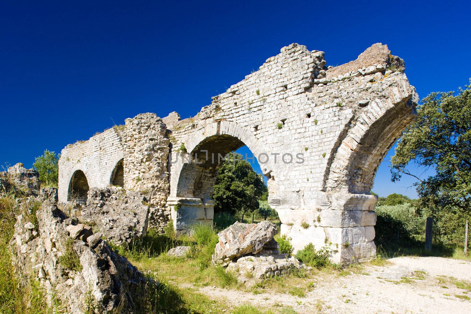 ruins of Roman aqueduct near Meunerie, Provence, France