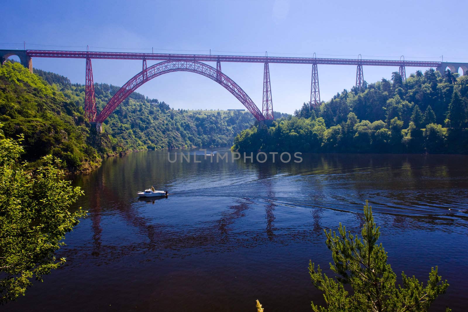 Garabit Viaduct, Cantal D�partement, Auvergne, France