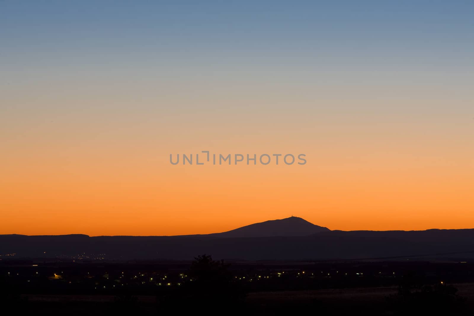 dusk, Alpes-de-Haute-Provence Departement, France