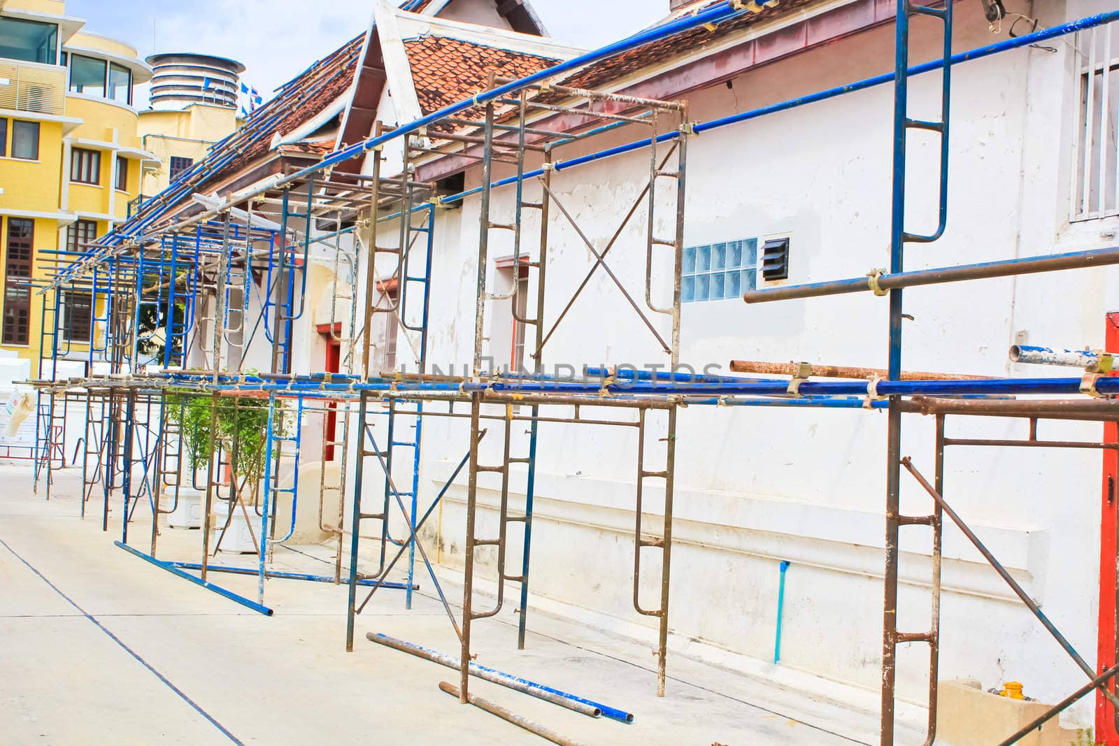 Scaffold in the reconstructed temple