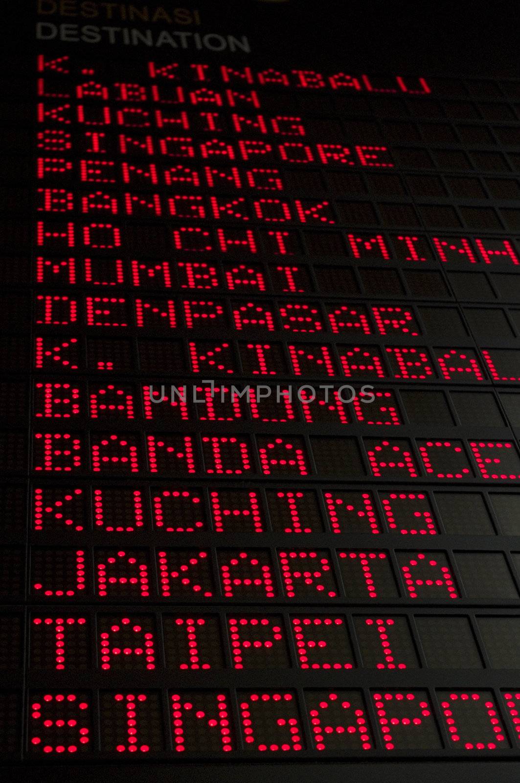 flight schedule in airport, destination such as Bangkok, Ho Chi Mnh city, Mumbai, Jakarta, Taipei and others can be seen.