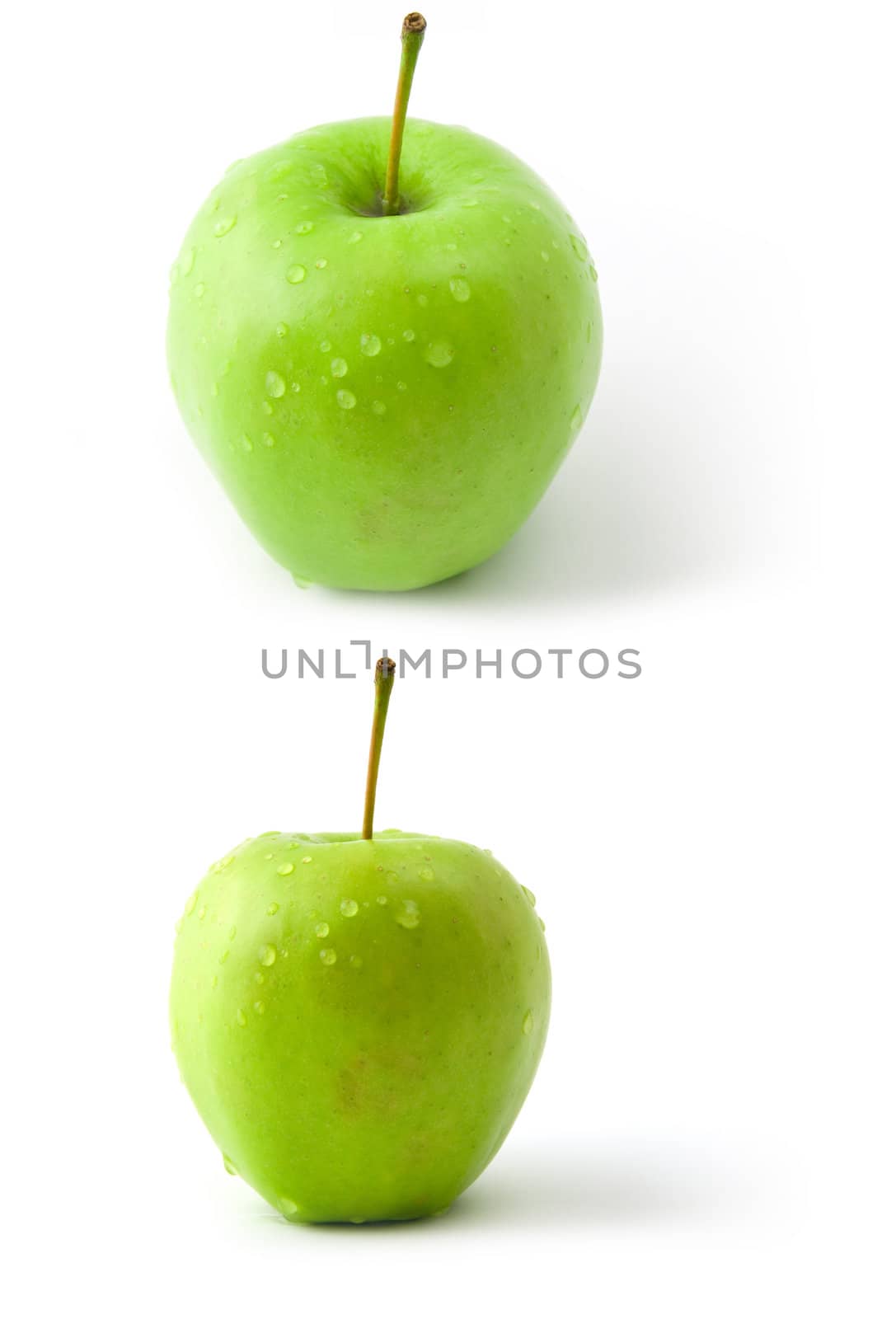 green apple by PaZo