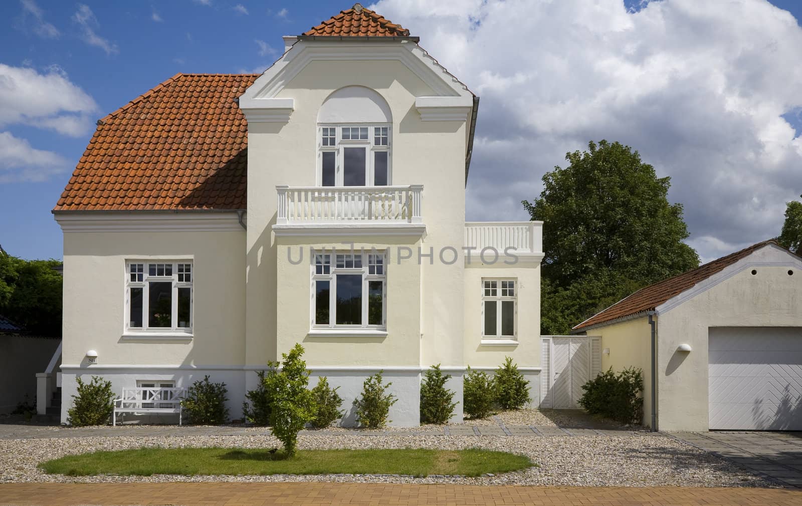 Old renovated upper class villa and nice driveway Denmark.