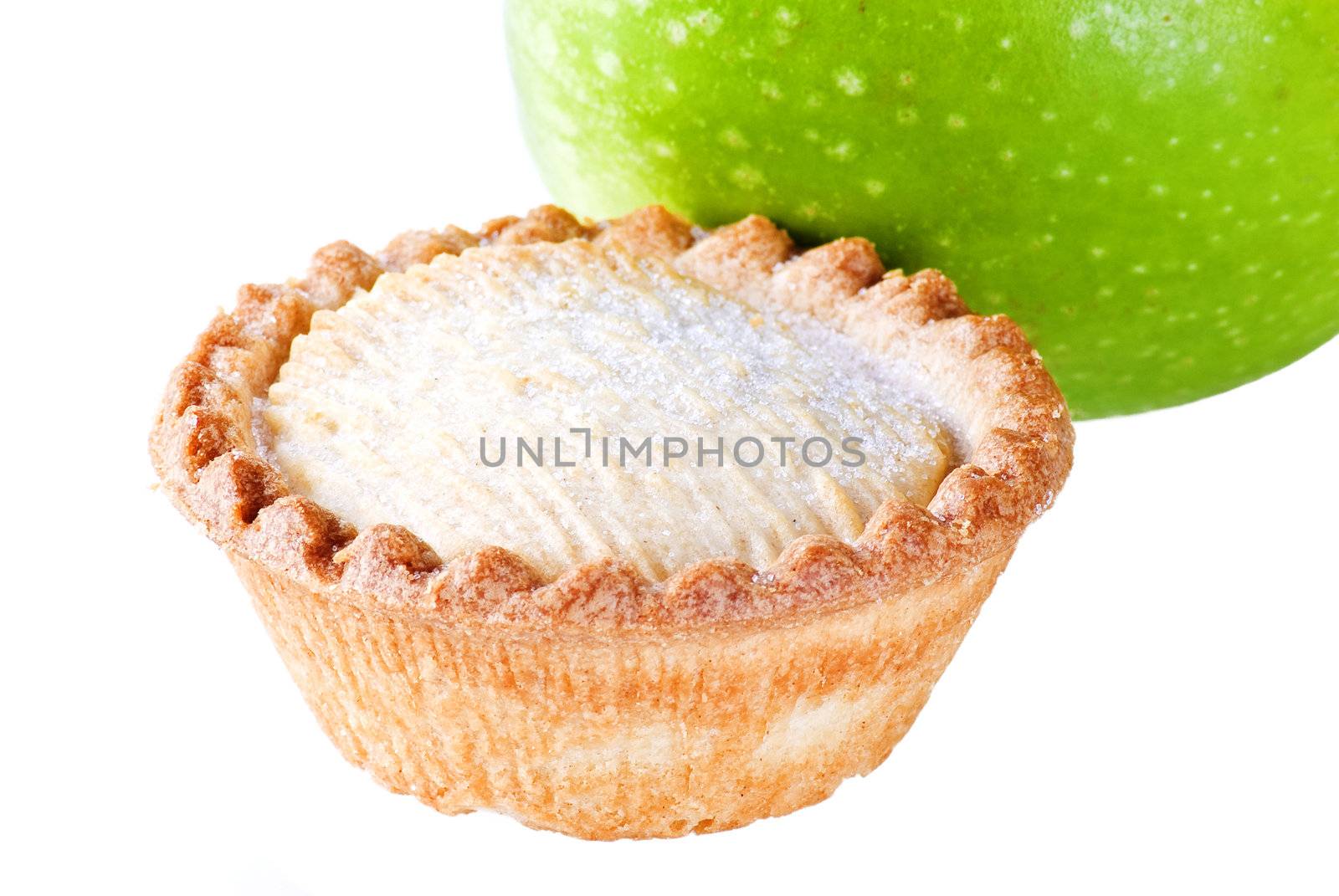 Freshly made apple pie with apple over white background