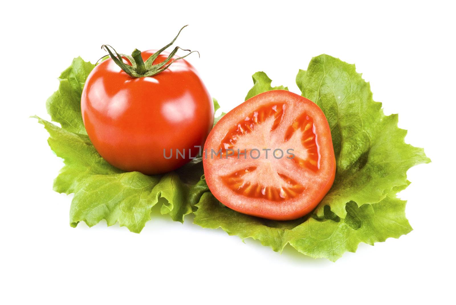 Tomatoes and lettuce by caldix