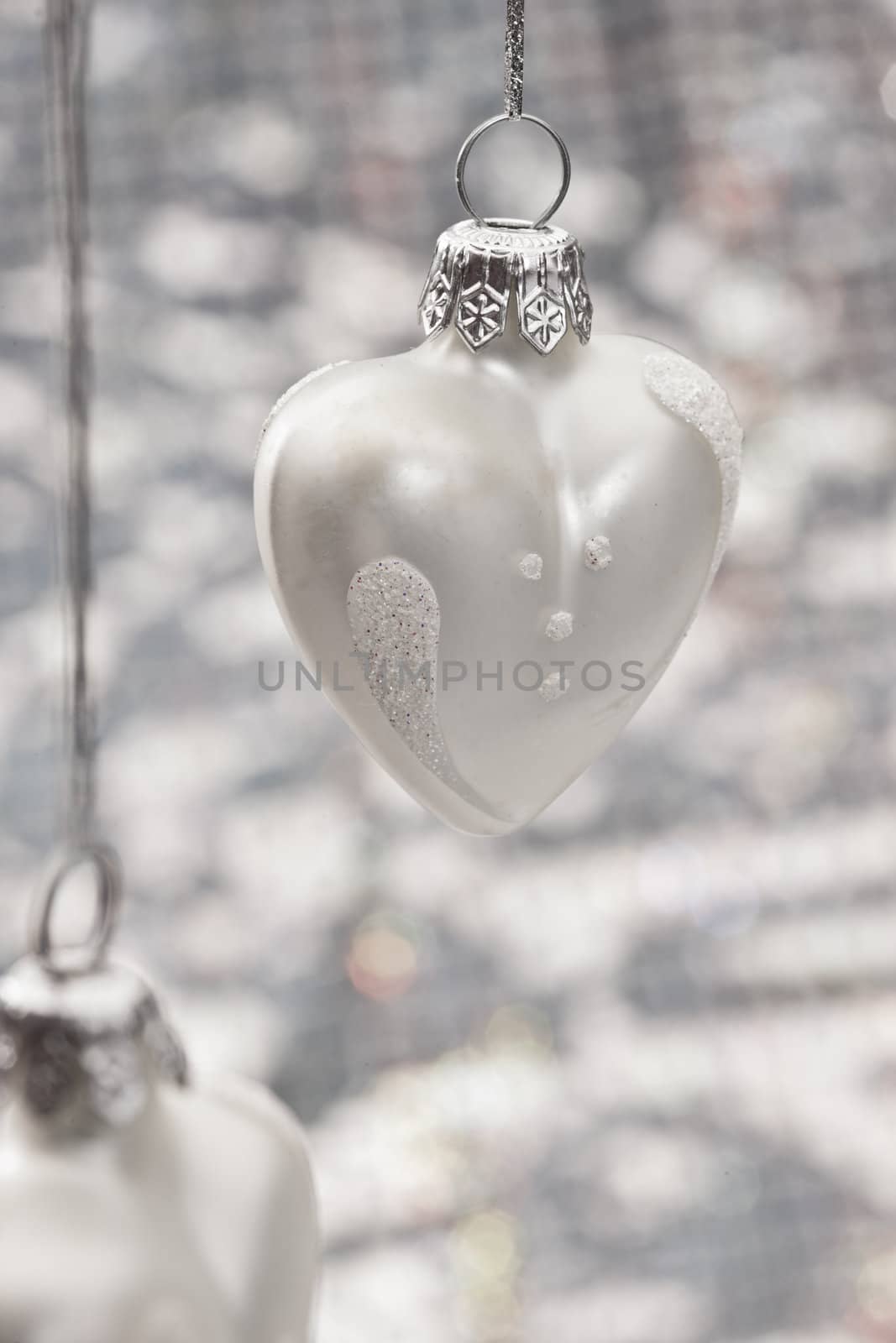 holiday series: christmas white heart shaped ball