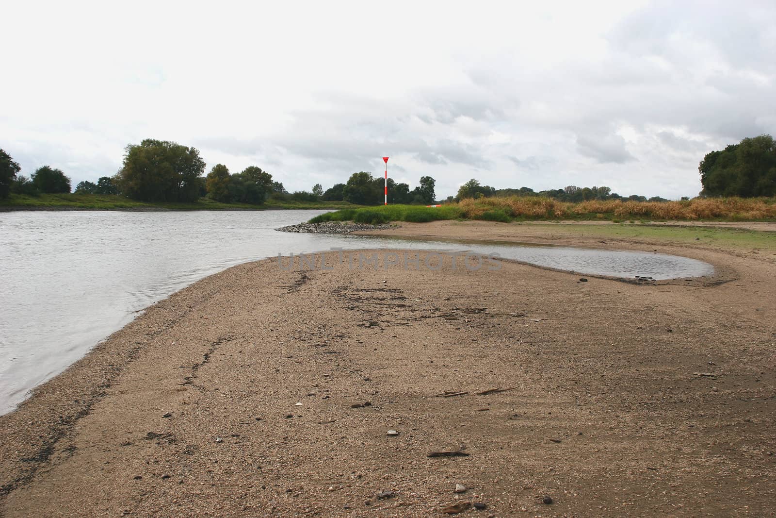 Stage in the Elbe