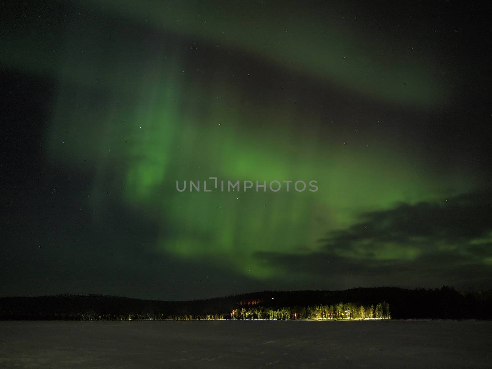 Aurora borealis display by pljvv