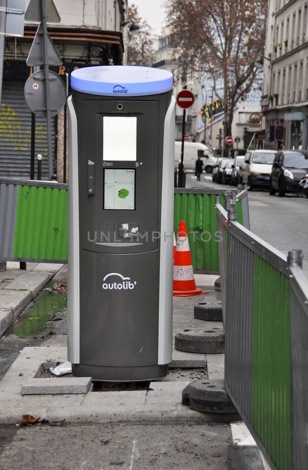 An Autolib' station almost ready in Paris, France