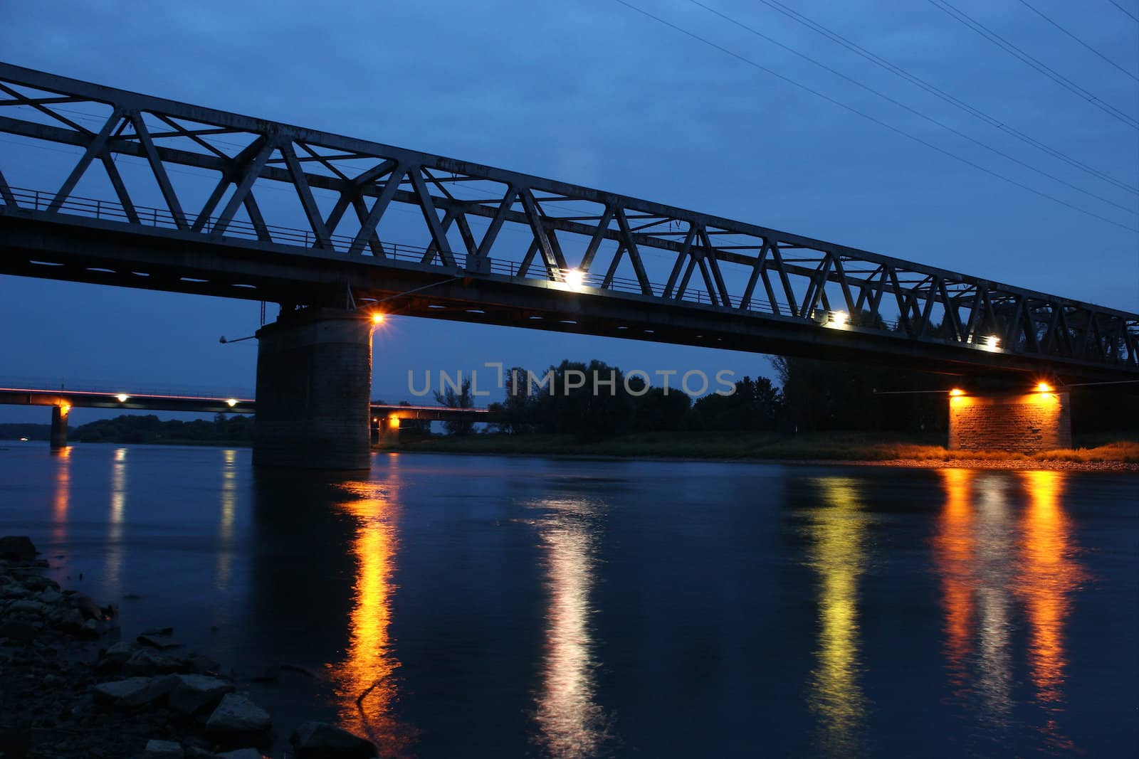 Railway Bridge by tdietrich