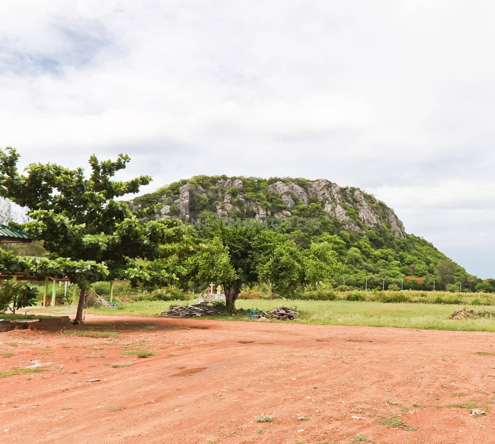 The mountains and the red Yard.