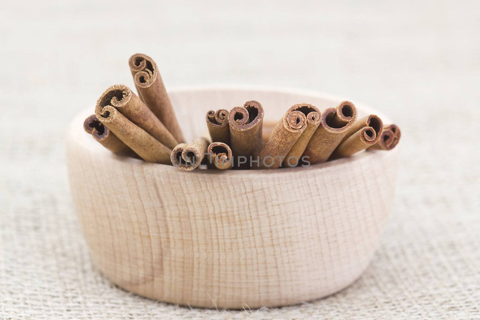 cinnamon sticks