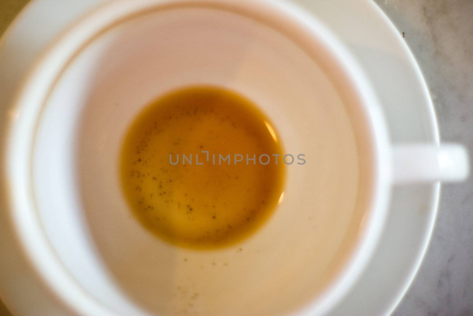 Coffee cup with no coffee, Depleted