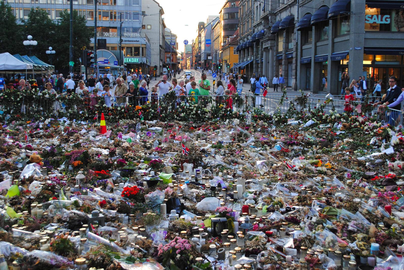 A sea of roses at Oslo Cathedral commemorating the victims after the terrorist attacks 22.07.2011.