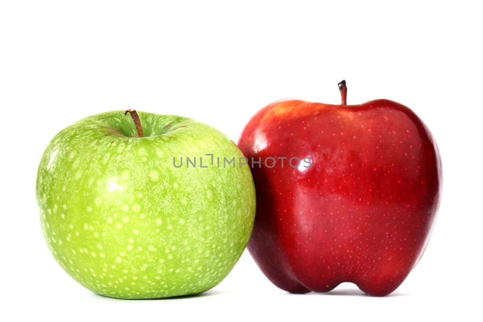 red and green apples macro close up