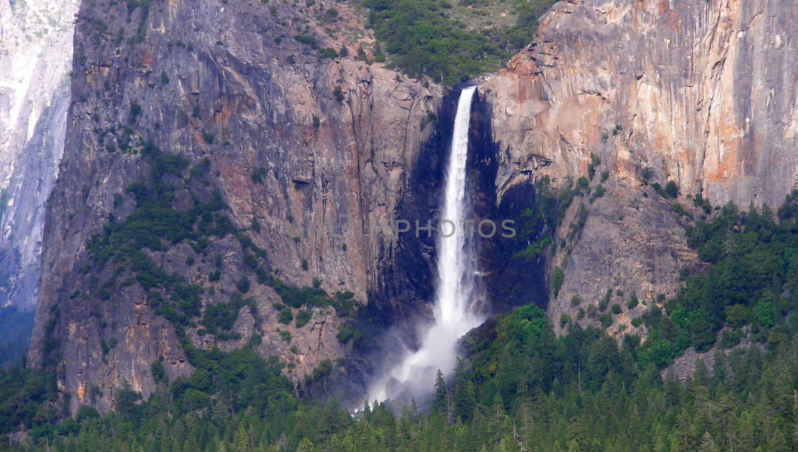 The Yosemite Bridalveil Fall with a lot of water coming down