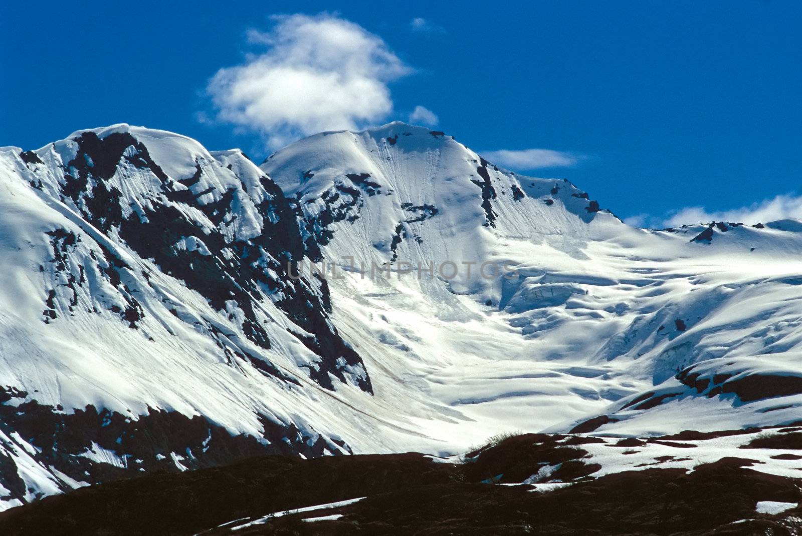 Alaska Mountains by Geoarts