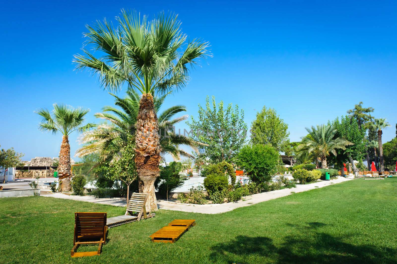 Pathwalk near the pool in Pamukkale resort, Turkey