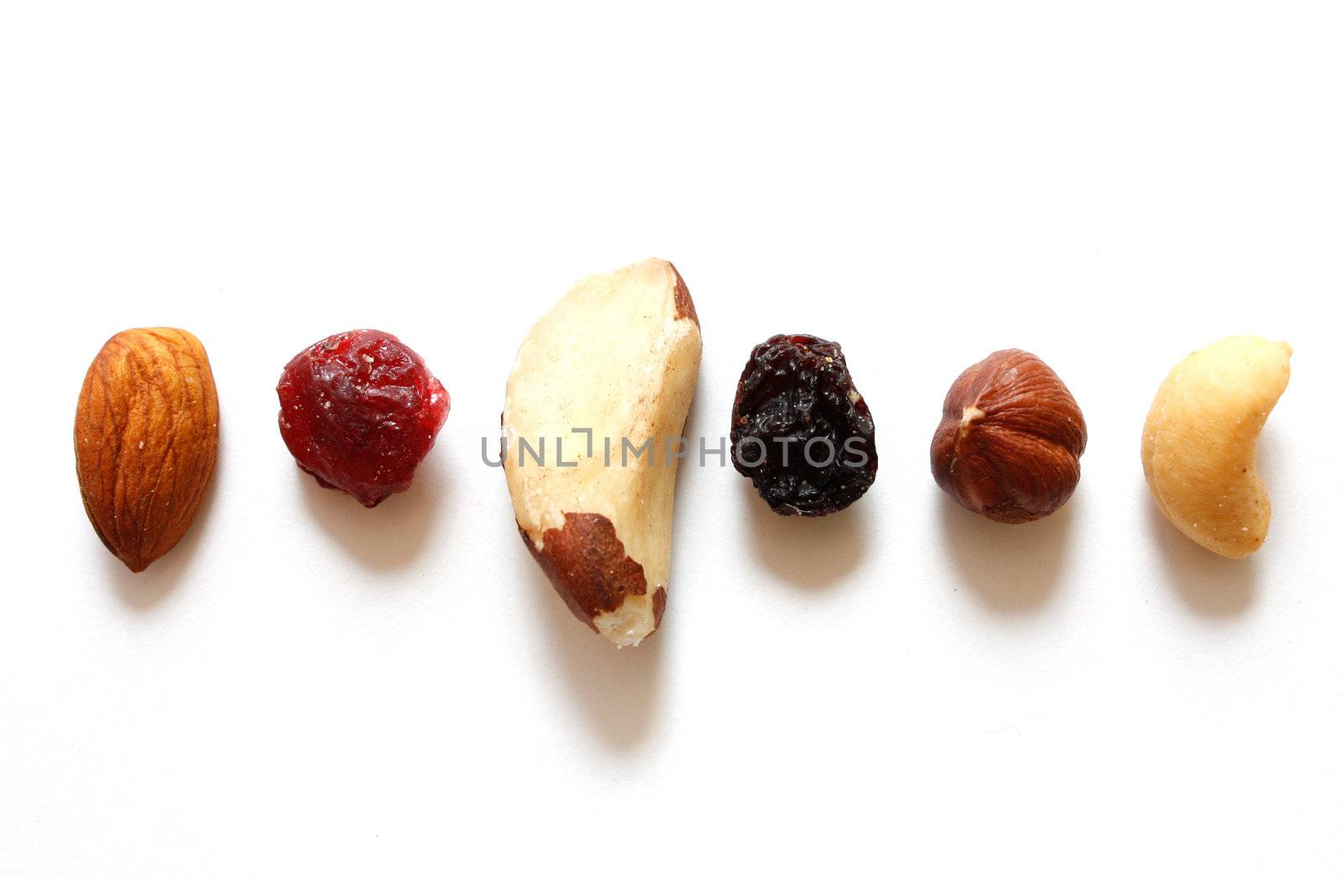 Fruits and nuts by leeser