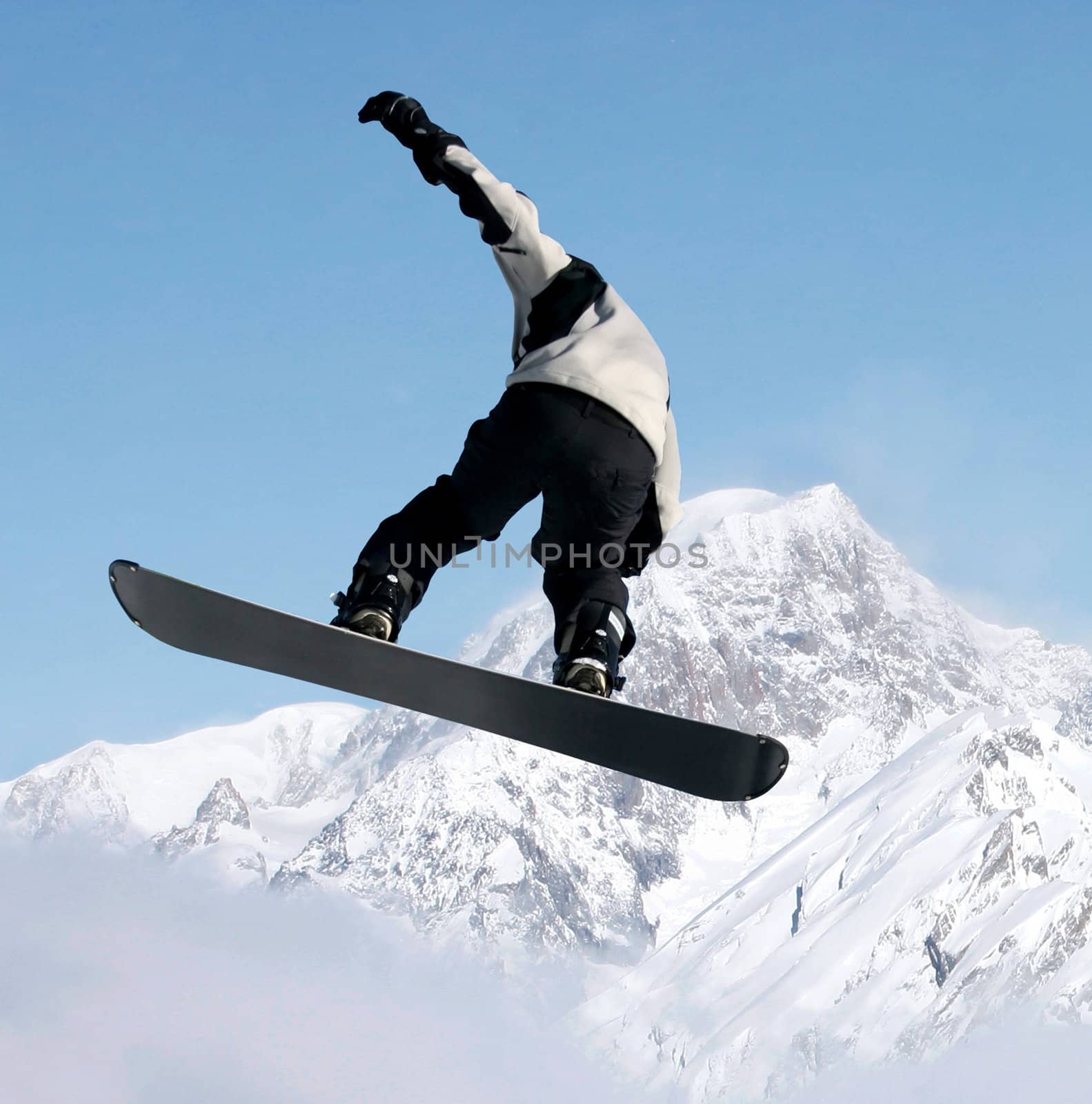 Snowboarder by leeser