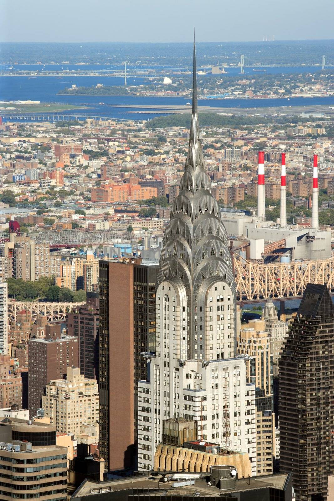 Chrysler Building in New York City by sumners