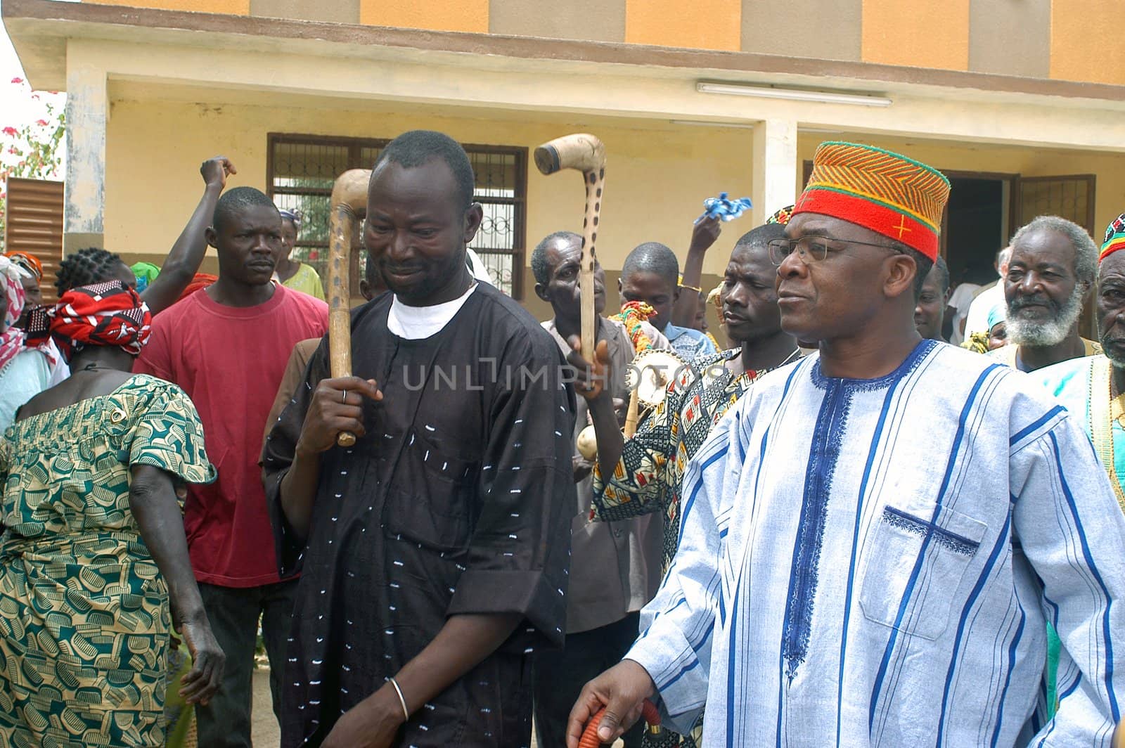 The festival of establishment of a usual chief in Burkina Faso Faso lasts three days. The usual chief succeeds his father deceased, it is always the groin of the family and always a man. It is a very rare event because a chief can be replaced only after his death. During establishment it is the festival and all the area is invited. This festival occurs to Kokemnour�, small village in the East of Burkina Faso Faso in the province of Kouritanga. These three days are punctuated of dance, meal and especially of traditional ceremonies African. The Chief is the King and can be established only by chiefs more important than him.                                