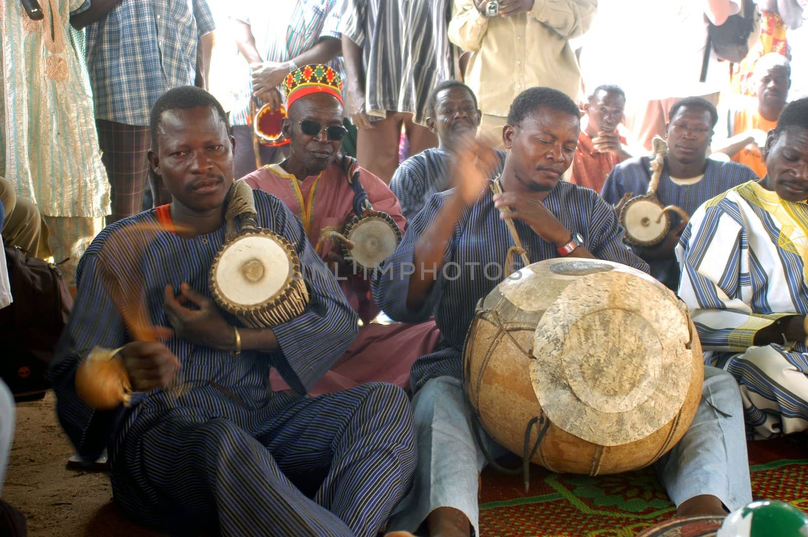 The festival of establishment of a usual chief in Burkina Faso Faso lasts three days. The usual chief succeeds his father deceased, it is always the groin of the family and always a man. It is a very rare event because a chief can be replaced only after his death. During establishment it is the festival and all the area is invited. This festival occurs to Kokemnour�, small village in the East of Burkina Faso Faso in the province of Kouritanga. These three days are punctuated of dance, meal and especially of traditional ceremonies African. The Chief is the King and can be established only by chiefs more important than him.                                