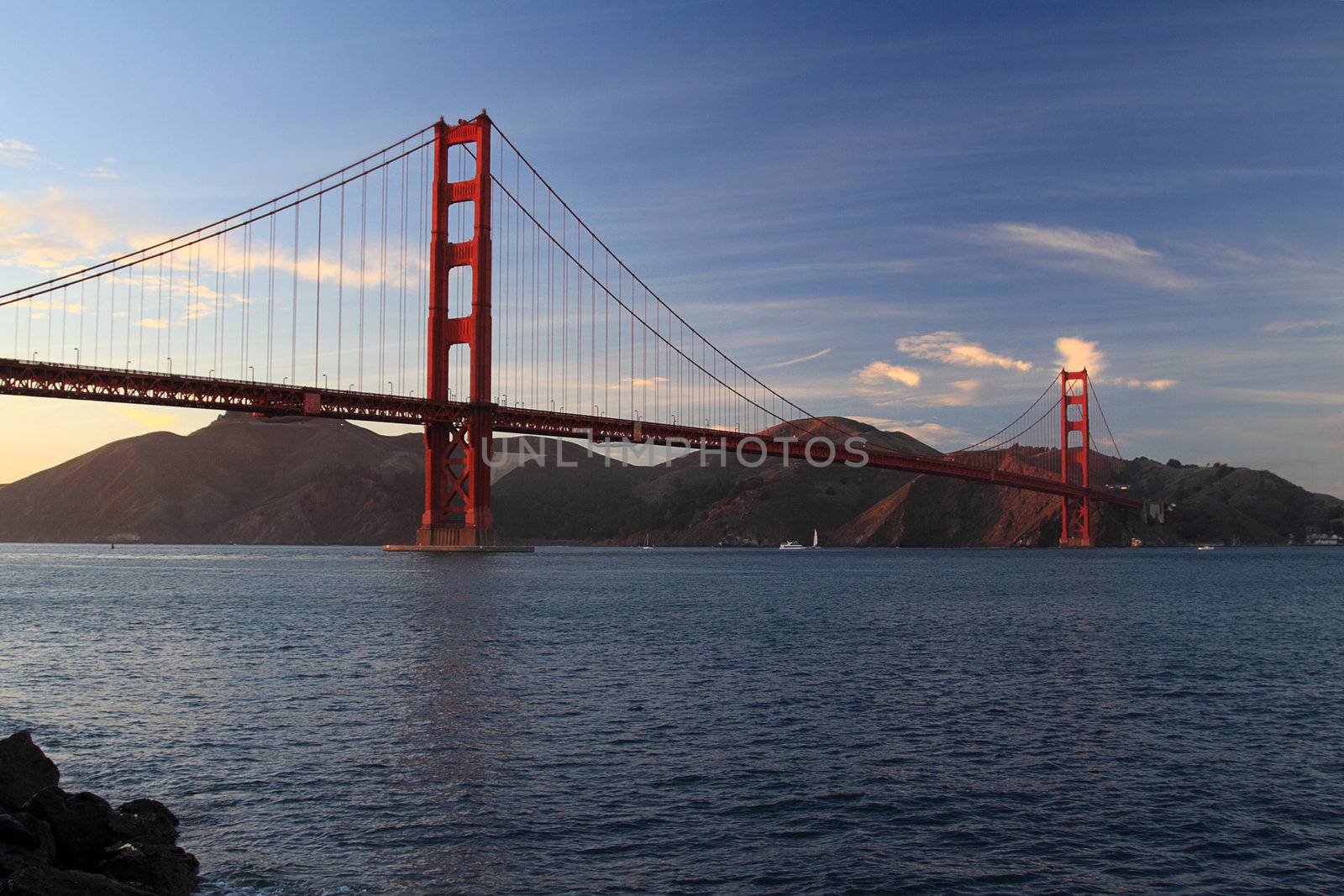 Golden Gate Bridge by pulen