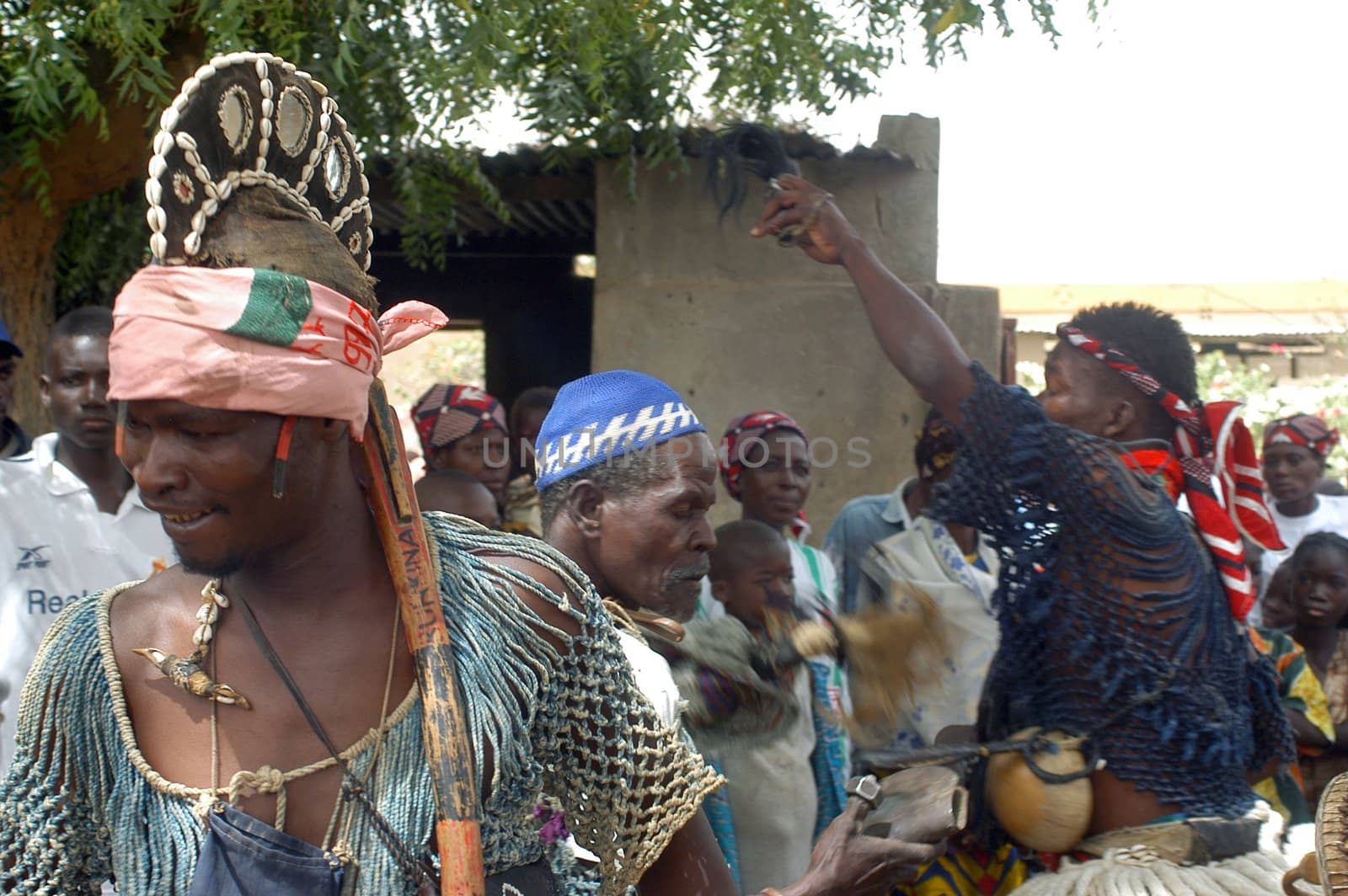 The festival of establishment of a usual chief in Burkina Faso Faso lasts three days. The usual chief succeeds his father deceased, it is always the groin of the family and always a man. It is a very rare event because a chief can be replaced only after his death. During establishment it is the festival and all the area is invited. This festival occurs to Kokemnour�, small village in the East of Burkina Faso Faso in the province of Kouritanga. These three days are punctuated of dance, meal and especially of traditional ceremonies African. The Chief is the King and can be established only by chiefs more important than him.                                