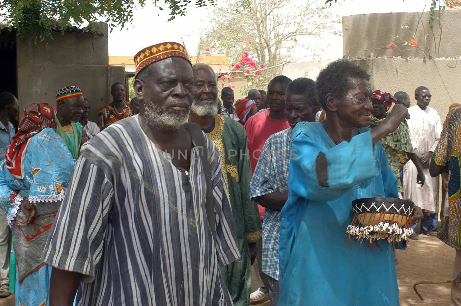 The festival of establishment of a usual chief in Burkina Faso Faso lasts three days. The usual chief succeeds his father deceased, it is always the groin of the family and always a man. It is a very rare event because a chief can be replaced only after his death. During establishment it is the festival and all the area is invited. This festival occurs to Kokemnour�, small village in the East of Burkina Faso Faso in the province of Kouritanga. These three days are punctuated of dance, meal and especially of traditional ceremonies African. The Chief is the King and can be established only by chiefs more important than him.                                
