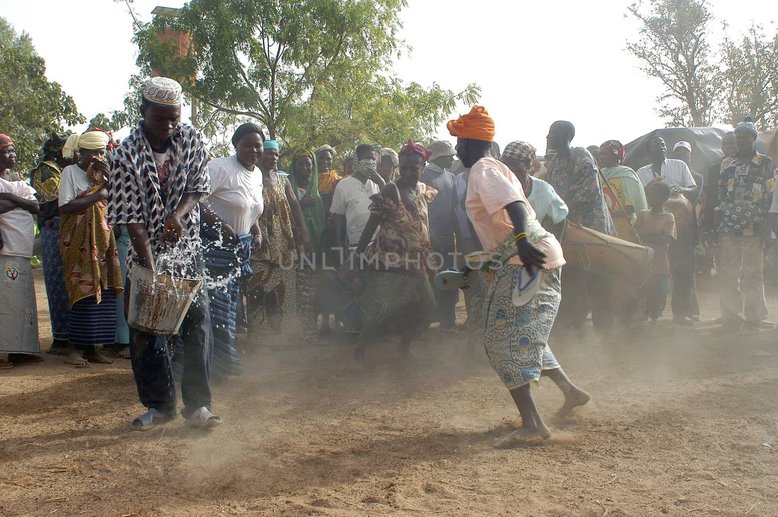 The festival of establishment of a usual chief in Burkina Faso Faso lasts three days. The usual chief succeeds his father deceased, it is always the groin of the family and always a man. It is a very rare event because a chief can be replaced only after his death. During establishment it is the festival and all the area is invited. This festival occurs to Kokemnour�, small village in the East of Burkina Faso Faso in the province of Kouritanga. These three days are punctuated of dance, meal and especially of traditional ceremonies African. The Chief is the King and can be established only by chiefs more important than him.                                