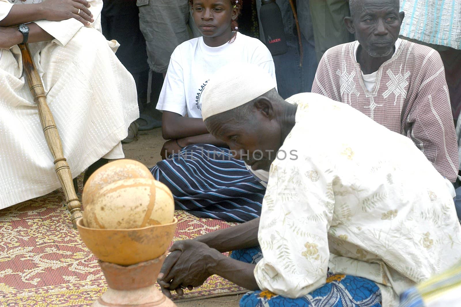 The festival of establishment of a usual chief in Burkina Faso Faso lasts three days. The usual chief succeeds his father deceased, it is always the groin of the family and always a man. It is a very rare event because a chief can be replaced only after his death. During establishment it is the festival and all the area is invited. This festival occurs to Kokemnour�, small village in the East of Burkina Faso Faso in the province of Kouritanga. These three days are punctuated of dance, meal and especially of traditional ceremonies African. The Chief is the King and can be established only by chiefs more important than him.                                