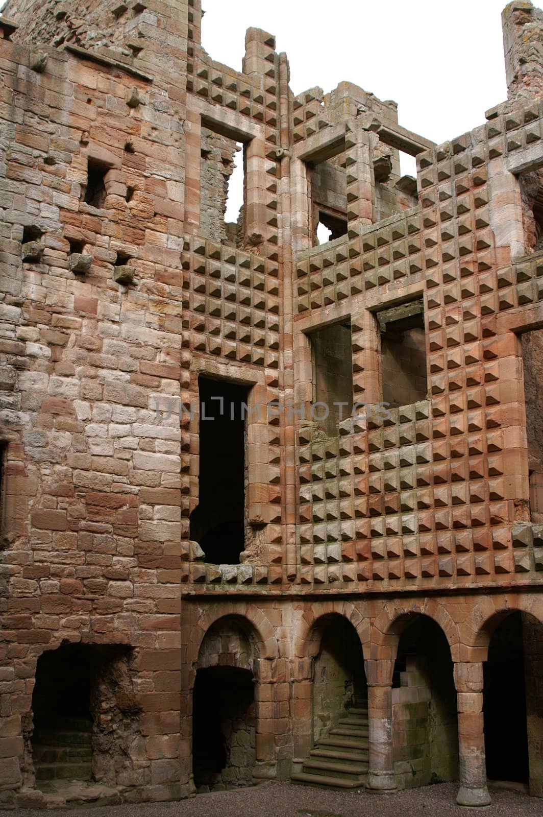 ruins of the scottisch crichton castle