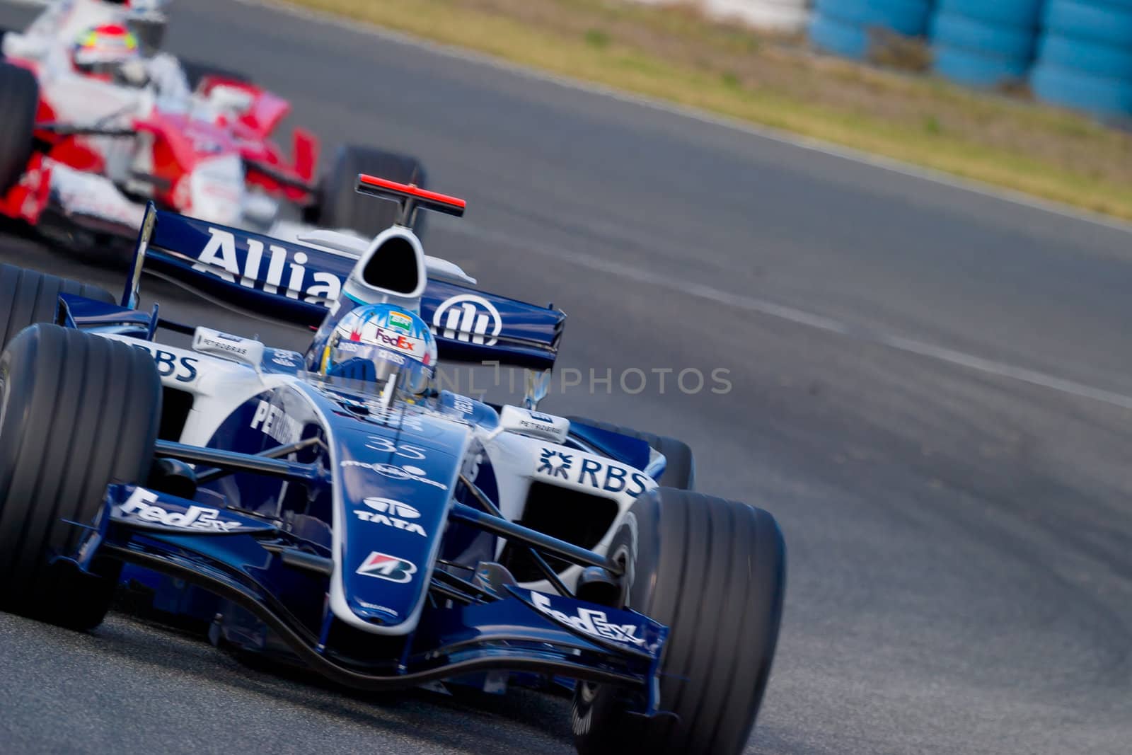 JEREZ DE LA FRONTERA, SPAIN - OCT 11: Alex Wurz of Williams F1 races on training session on October 11, 2006 in Jerez de la Frontera , Spain