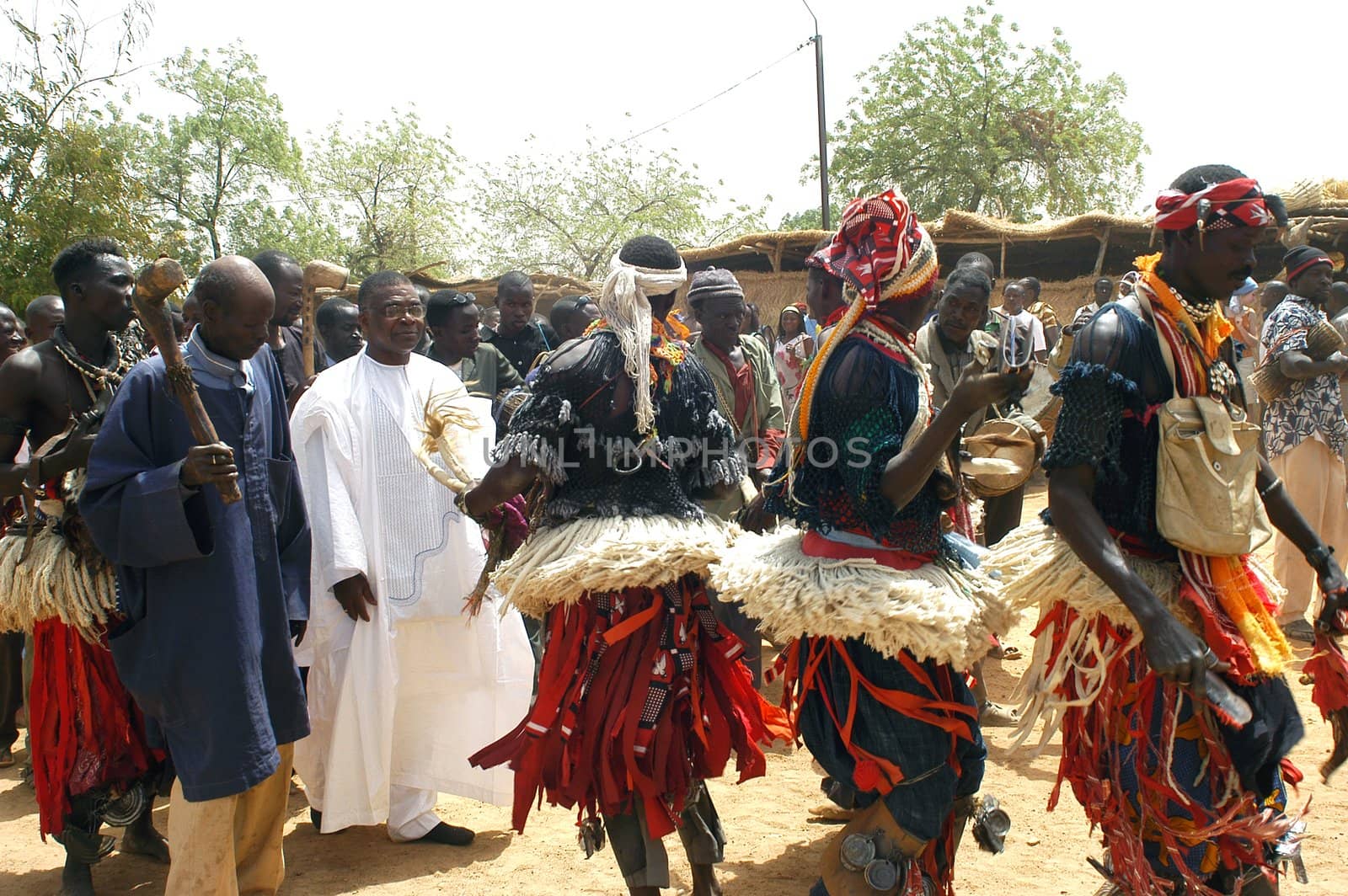 The festival of establishment of a usual chief in Burkina Faso Faso lasts three days. The usual chief succeeds his father deceased, it is always the groin of the family and always a man. It is a very rare event because a chief can be replaced only after his death. During establishment it is the festival and all the area is invited. This festival occurs to Kokemnour�, small village in the East of Burkina Faso Faso in the province of Kouritanga. These three days are punctuated of dance, meal and especially of traditional ceremonies African. The Chief is the King and can be established only by chiefs more important than him.                                