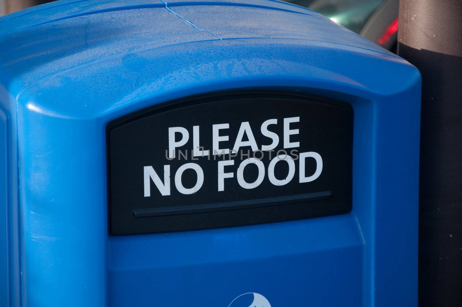 Blue recycle bin with no food sign