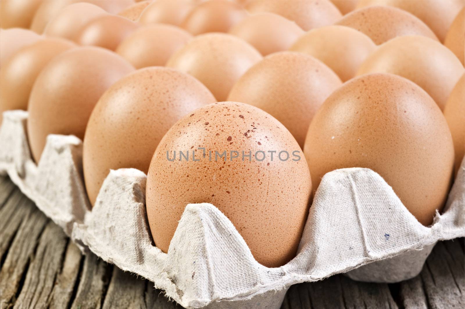 Fresh healthy eggs from the farm ready to be cooked