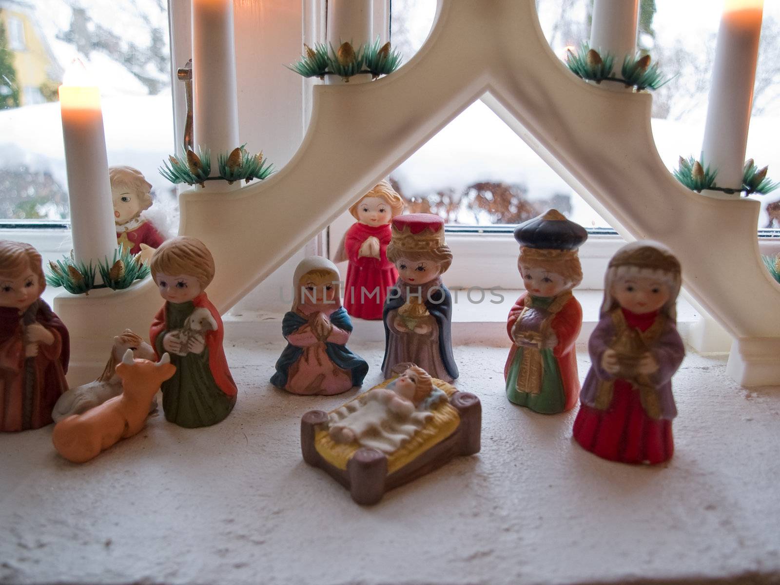 Nativity Christmas small figurines for home decoration