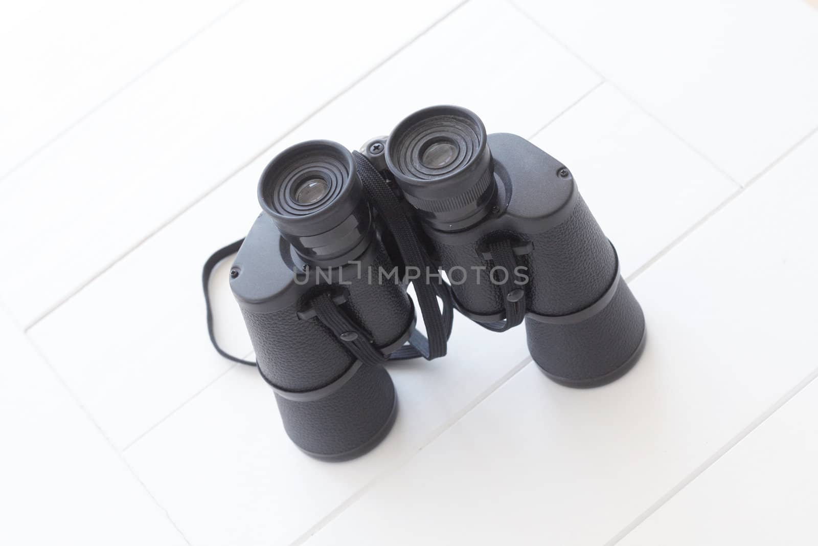 Binoculars by leeser