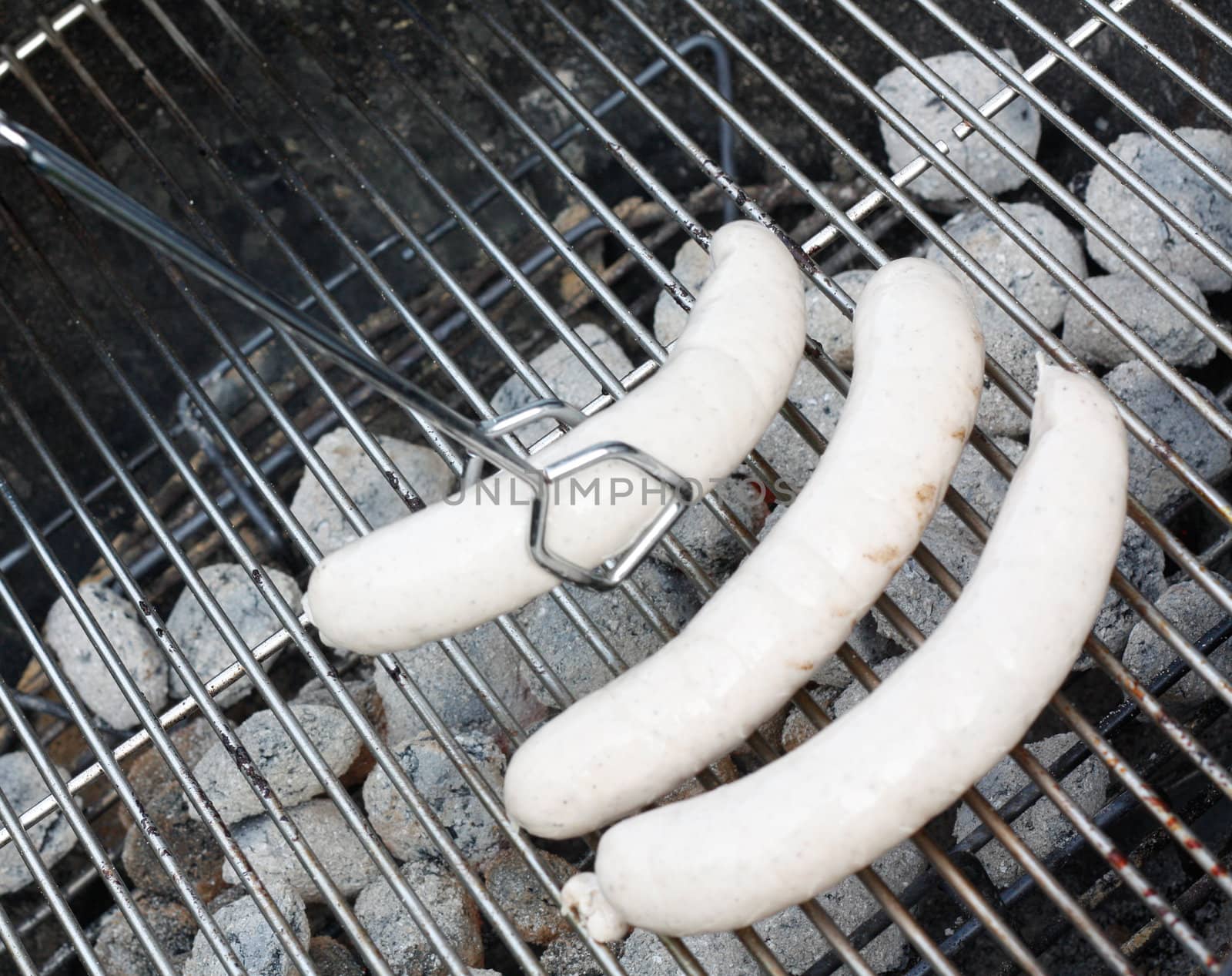 Sausages uncooked by leeser
