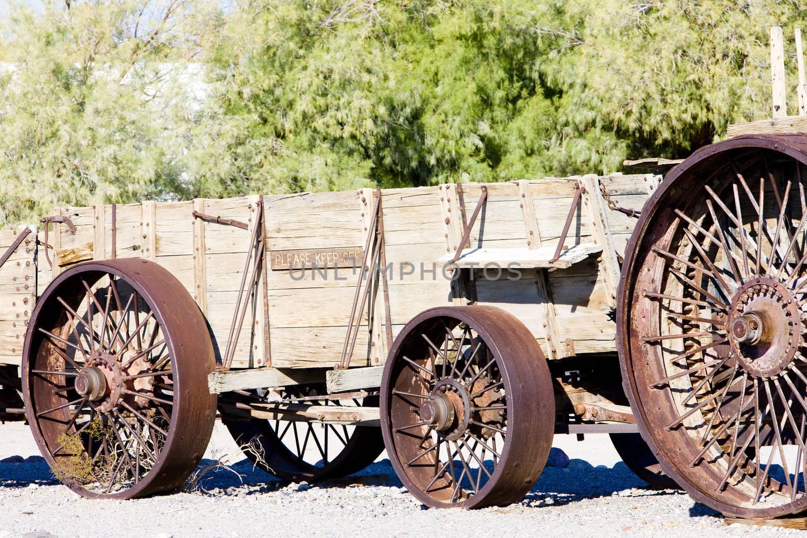 old cart, Furnace Creek, Death Valley National Park, California, USA